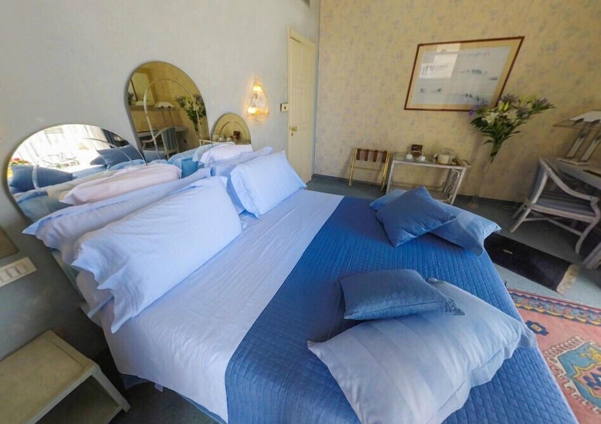 Hotel Miramare Neapel